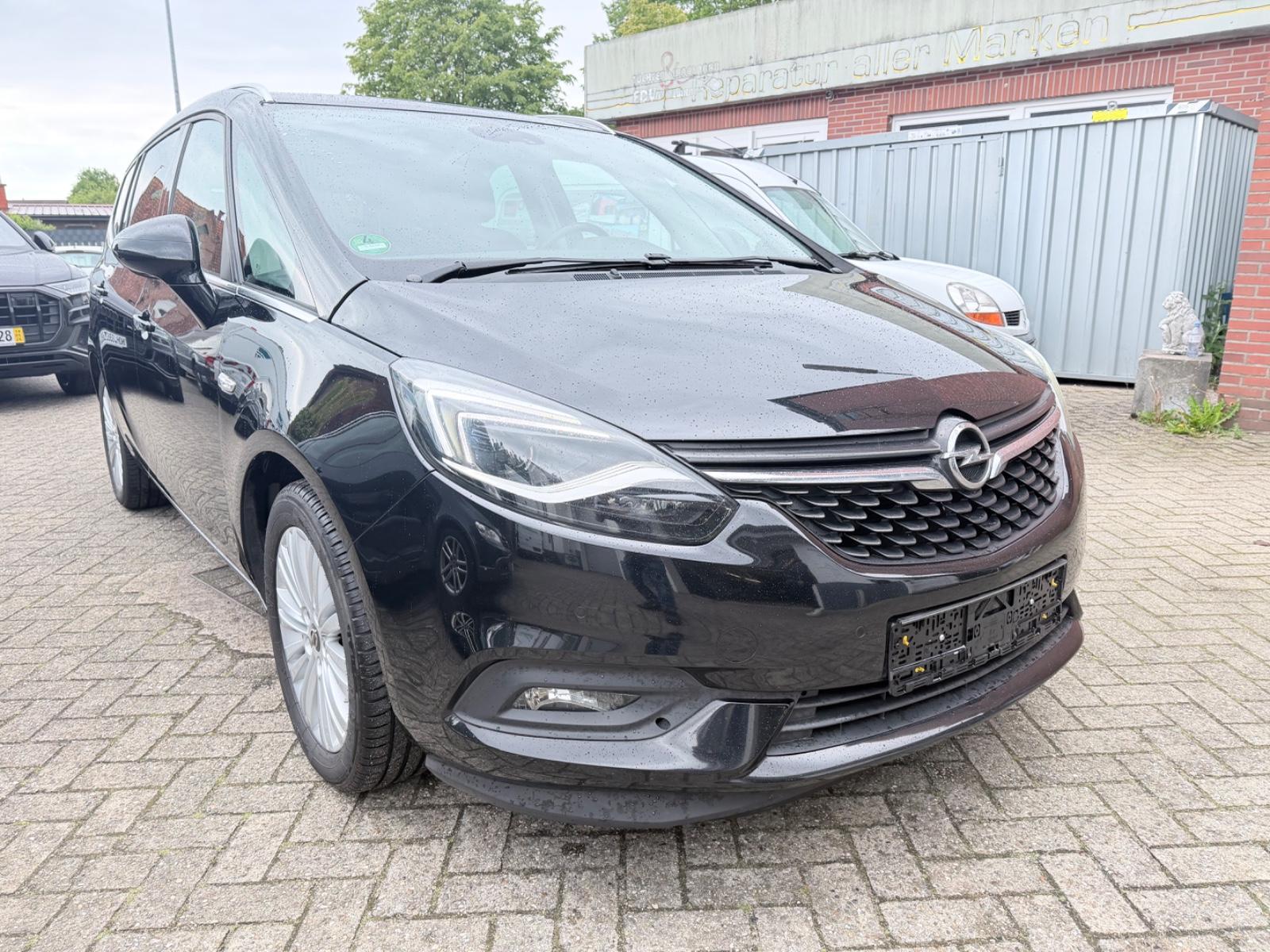 Opel Zafira C Innovation*LED*Kamera*Navi*Teil-Leder