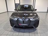 BMW iX xDrive 40 Sport ACC|360°|Sitzhzg|AHK|Navi - gebrauchte BMW iX aus dem Jahr 2023