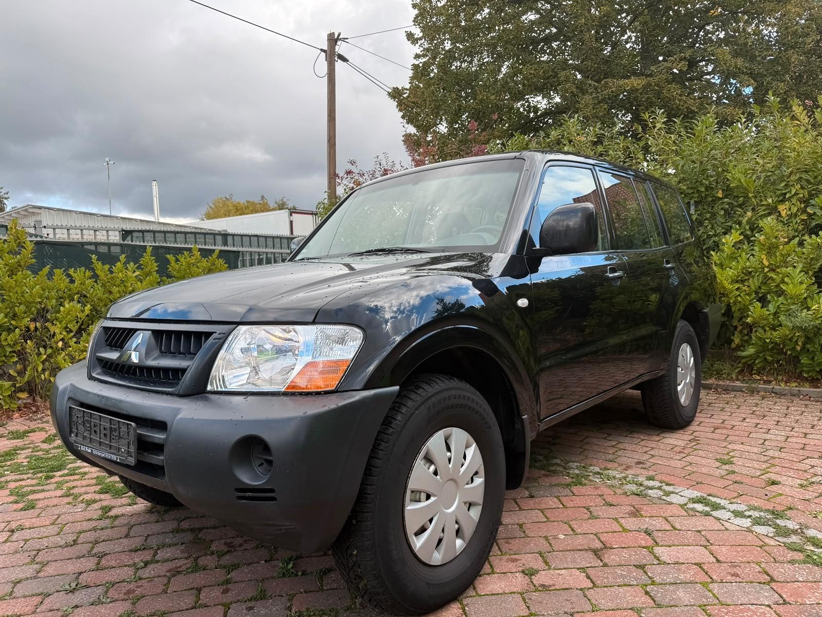 MITSUBISHI PAJERO 3.2 DI- CLASSIC 160CH 4X4