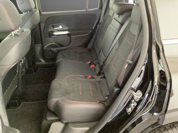 Mercedes GLB 200 - 8