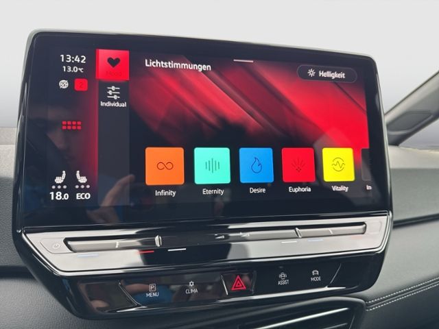 ID.3 PRO AHK WÄRMEPUMPE IQ LIGHT NAVI DAB+ACC LE