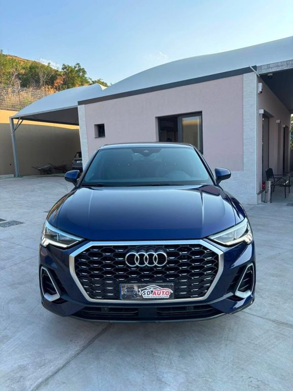 Image of Audi Q3