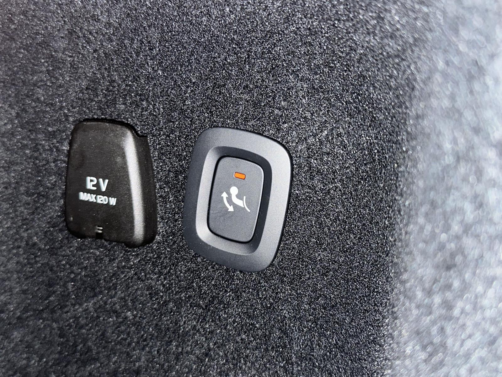 Volvo V60 Plus Dark Plug-In Leder R.Cam Memory AHK AWD, миниатюра 7