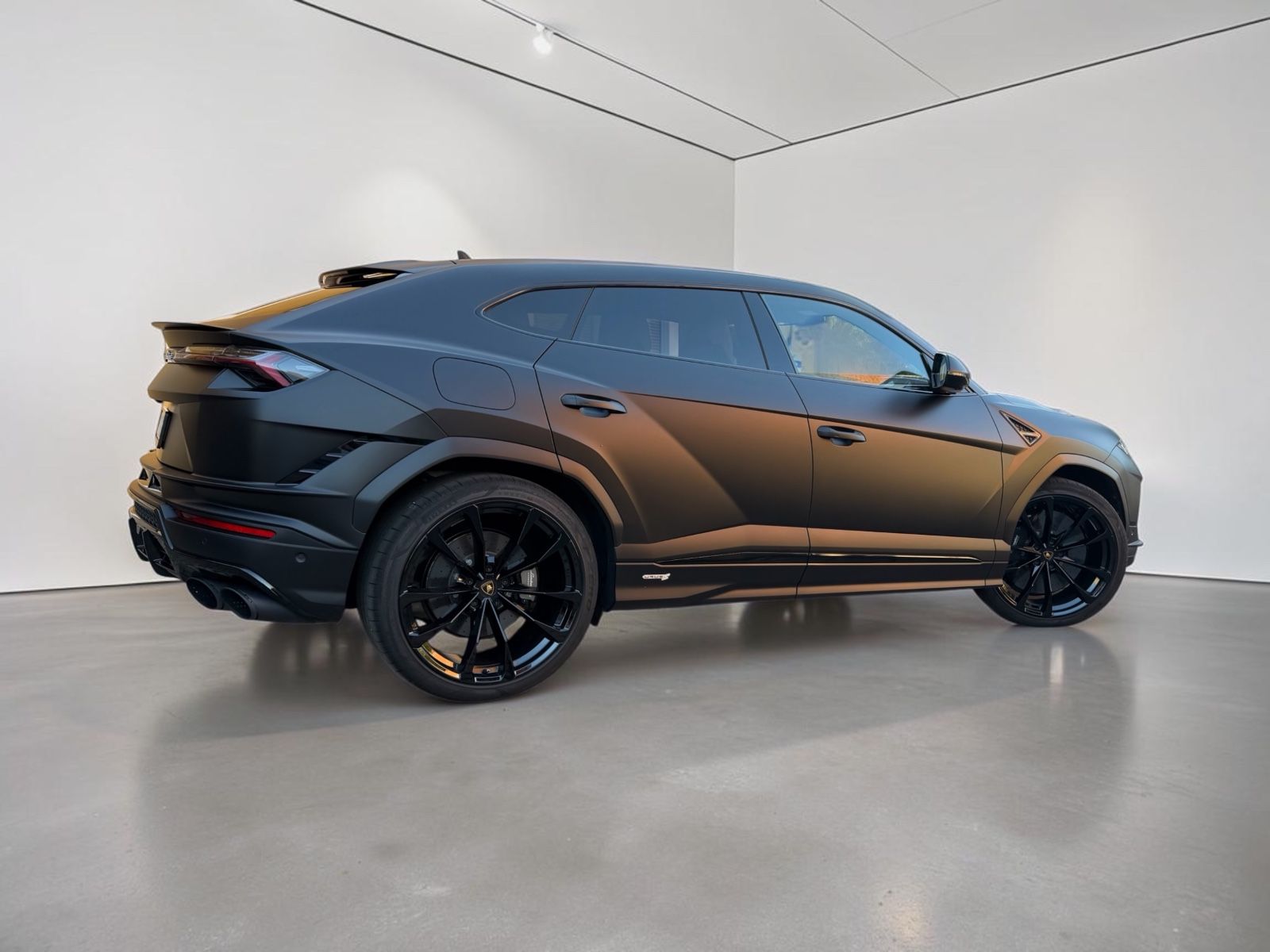 Lamborghini Urus S Nero Nemesis 23 Keramik B&O 3D HUD foto 3
