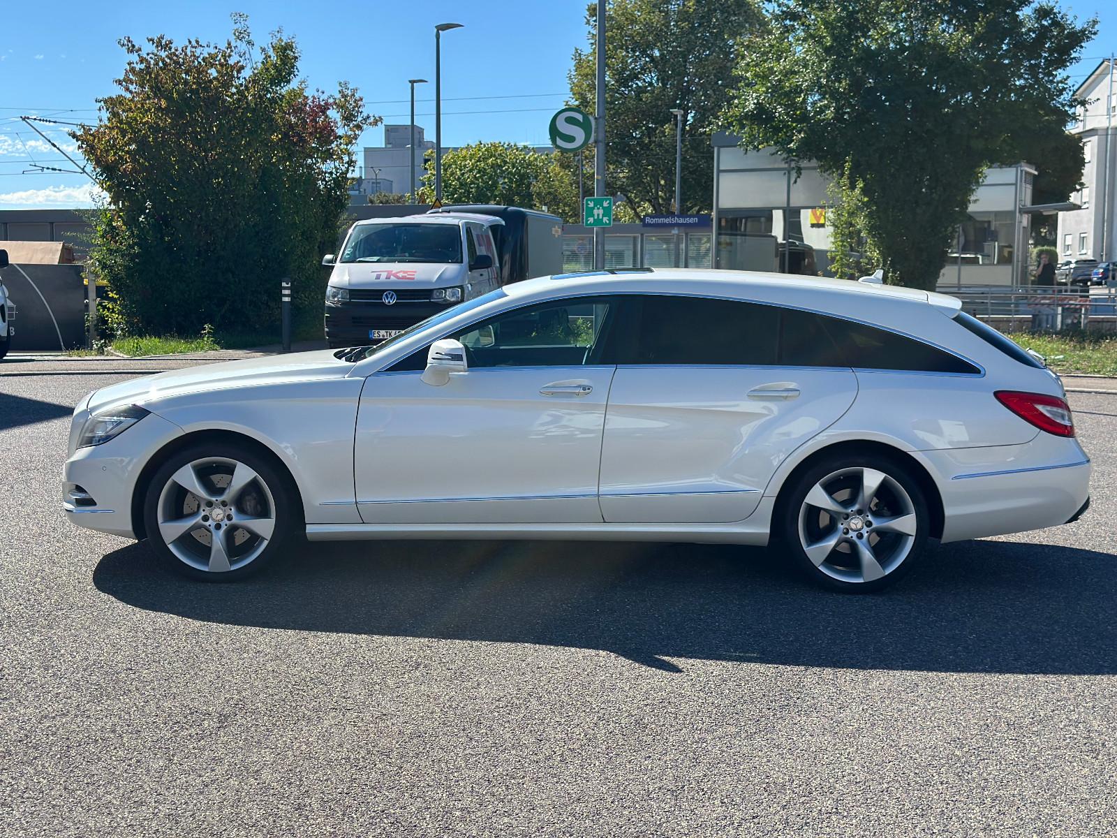 Mercedes-Benz CLS 350 Shooting Brake *Distronic*AHK*SHD*H&K*