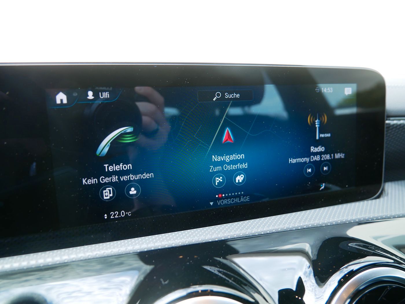 Fahrzeugabbildung Mercedes-Benz CLA 250 SB 4Matic LEDER LED Business-Paket DCT