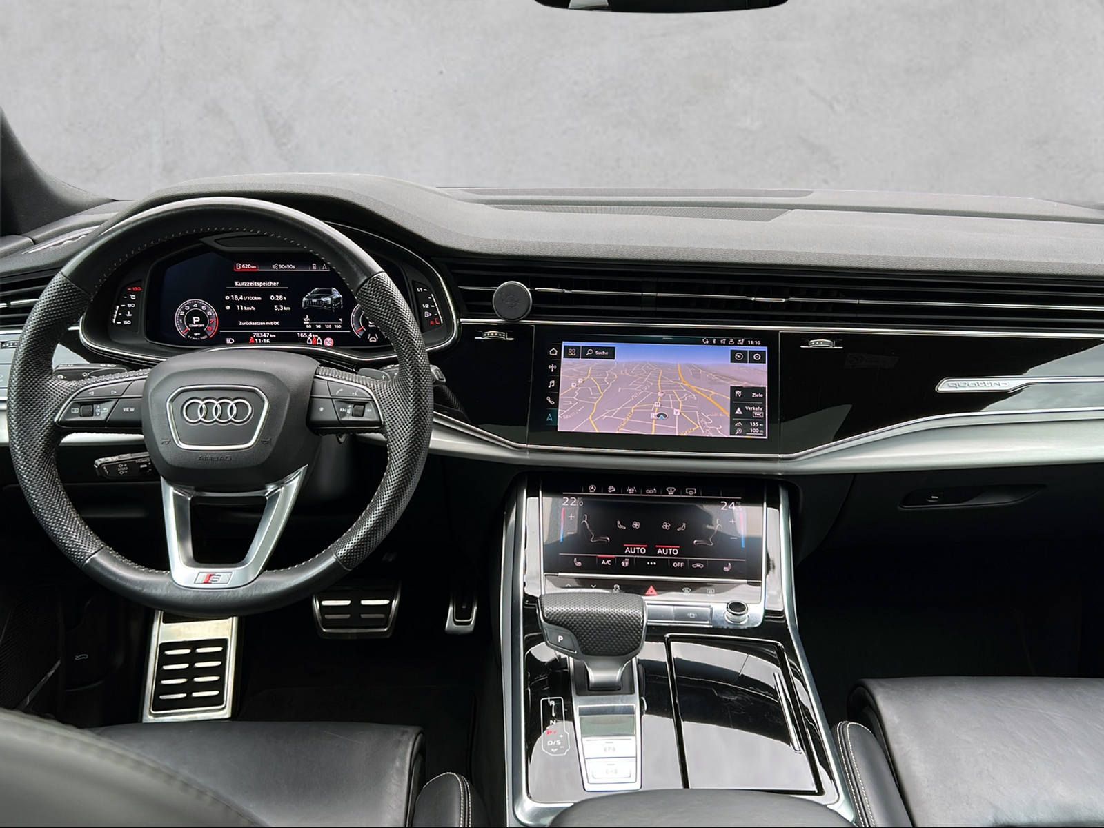 Fahrzeugabbildung Audi Q8 55 TFSI S-LINE*B&O*SOFT CLOSE* 360° *PANO AHK