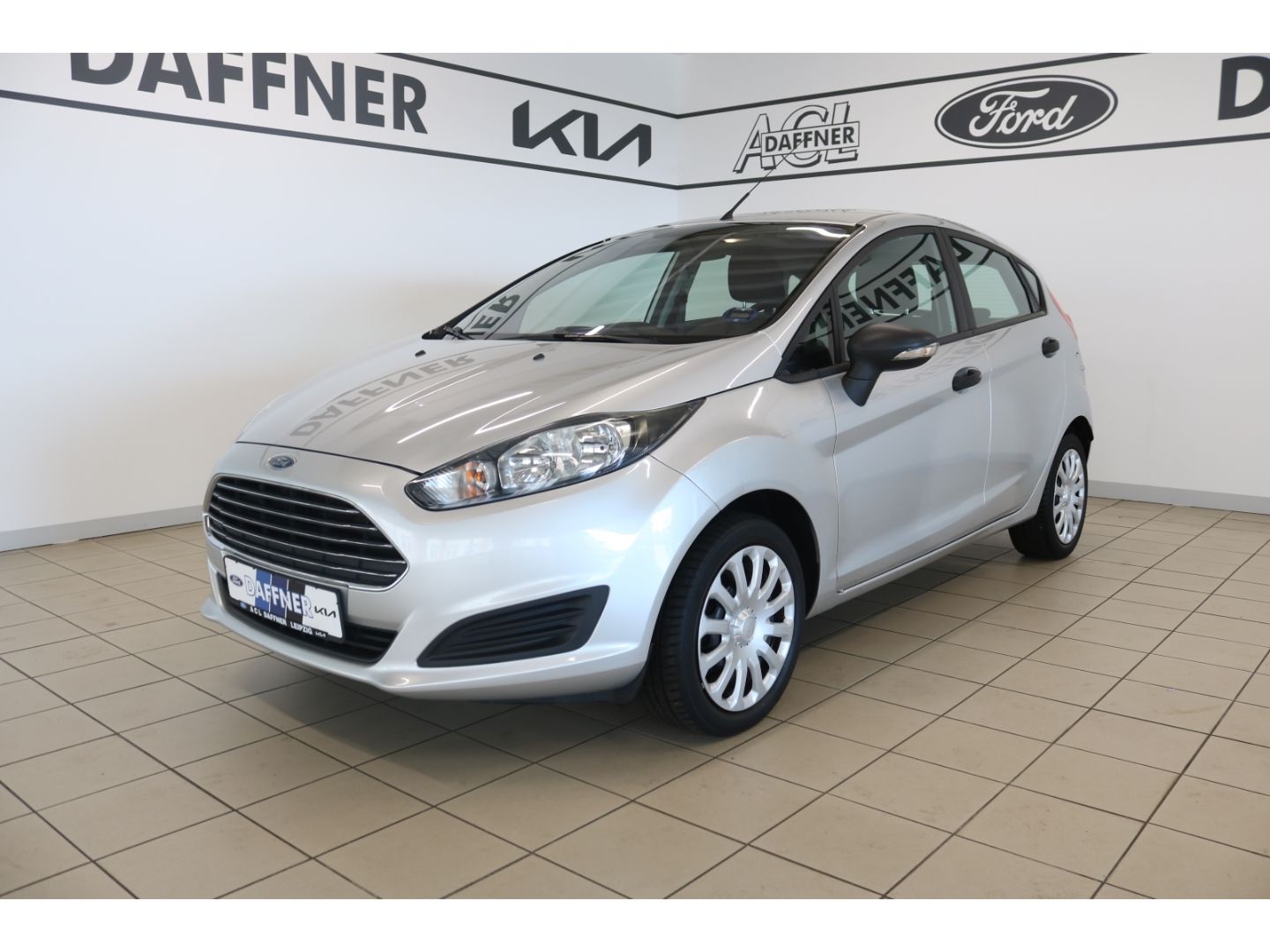 Fahrzeugabbildung Ford Fiesta 1.6L Duratec Automatik Klimaanlage