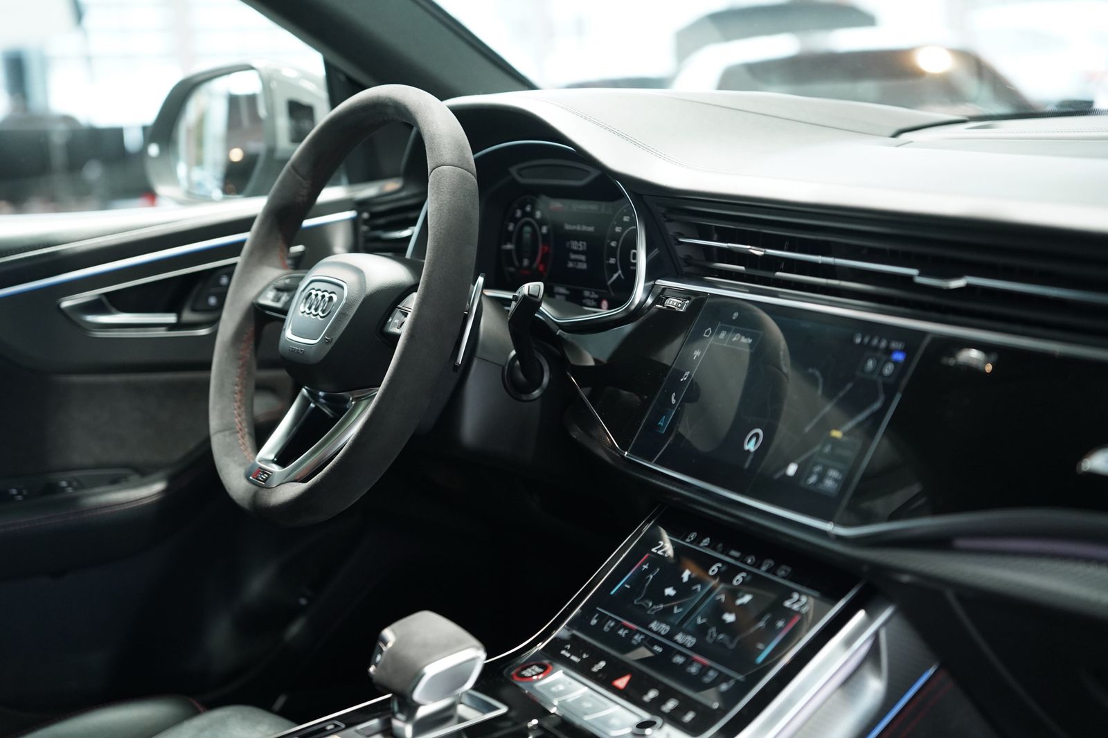 Audi Rsq8