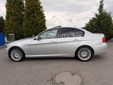 BMW 318d 3 Limousine Automatik Xenon Navi  Gepflegt - BMW 318 aus 2010: 318d