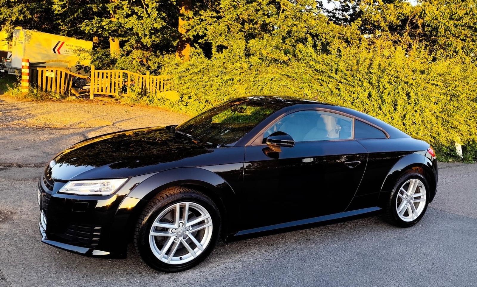 Audi TT Coupe 1.8 TFSI S tronic -