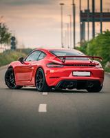 Porsche 718 Cayman GT4 PDK Clubsport Indischrot Bose