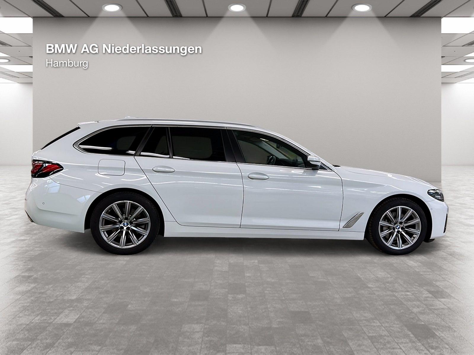 BMW 530i Touring AHK LiveCockpitProf Head-Up Kamera