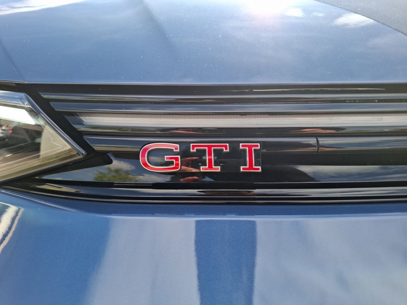 Fahrzeugabbildung Volkswagen Golf VIII GTI Clubsport DSG Matrix Navi AID Pano