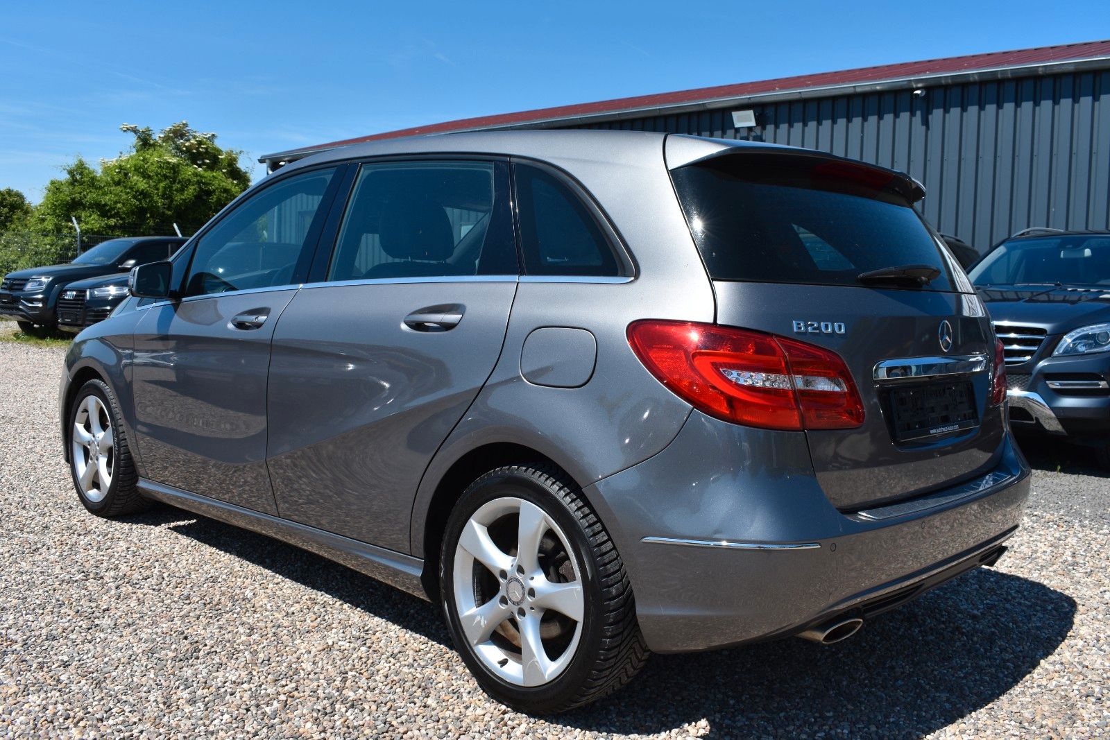 Fahrzeugabbildung Mercedes-Benz B 200 CDI Automatik Sport Paket Navi Sitzheizung