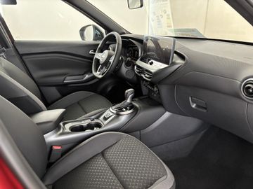 Fotografie des Nissan Juke 1.0 DIG-T DCT N-Connecta ProPilot Tech Wint