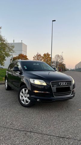 Audi Q7 3.0 TDI Quattro BESCHREIBUNG LESEN!