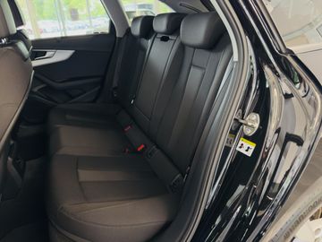 Audi A4 - 12