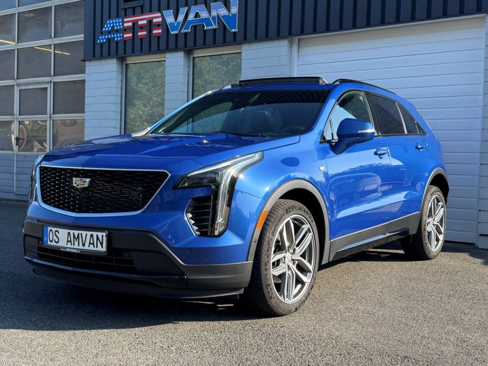 Image of Cadillac XT4