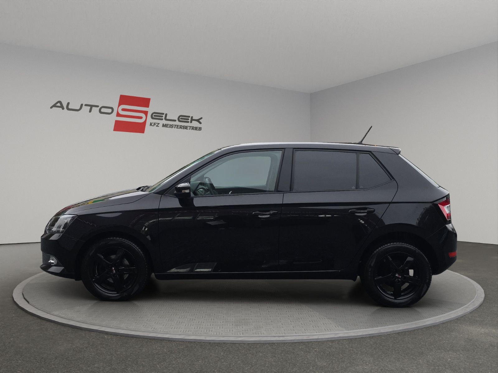 Fahrzeugabbildung SKODA Fabia Style Aus 1.Hand SHZ KLIMA