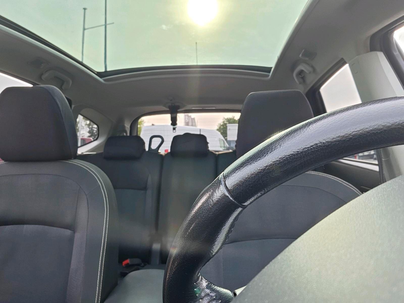 Nissan Qashqai+2 2010 — photo 13