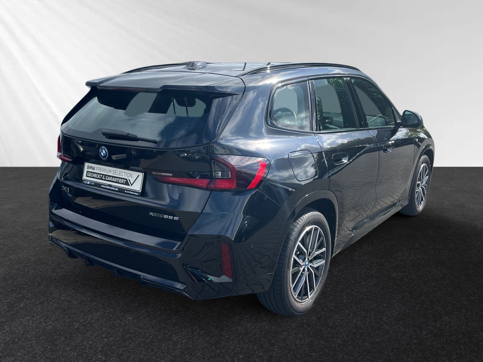 BMW X1 xDrive25e M Sportpaket DrivingAss. Parkass foto 3