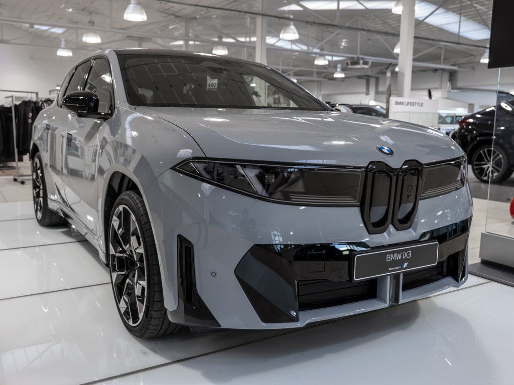 BMW iX3 - Bild 3