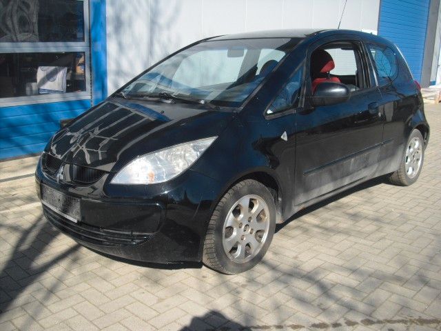 Mitsubishi Colt CZ3 Lim. 1.3 Invite/Motor+Getriebe top