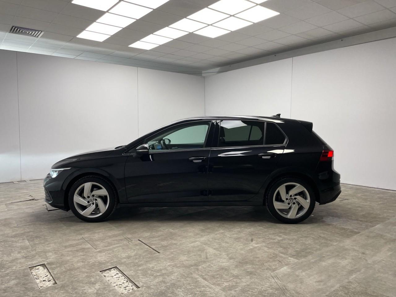 Volkswagen Golf VIII 1.5 eTSI DSG Life Klima