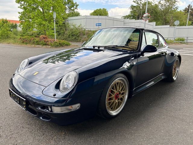 Porsche 993 Carrera 4S Coupé