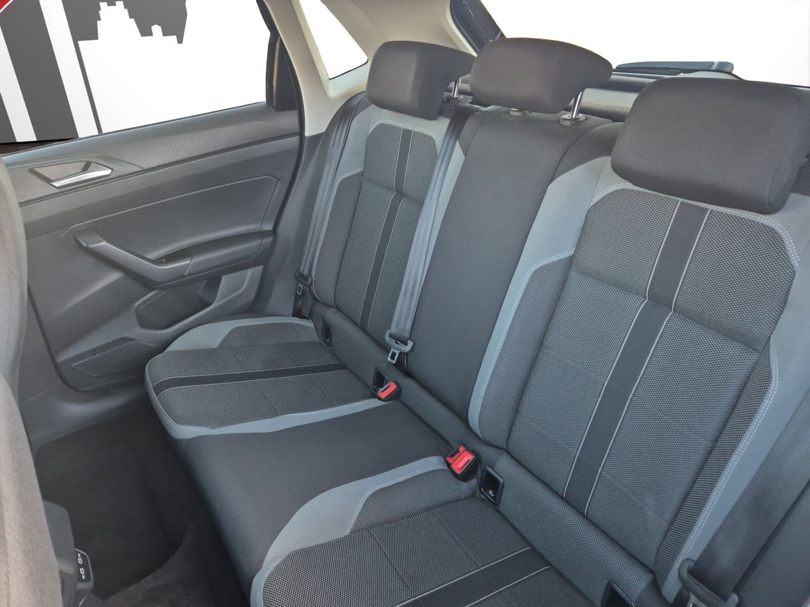 Fahrzeugabbildung Volkswagen Polo 1.0 TSI OPF 81kW DSG Highline/ACC/DSG/NAVI