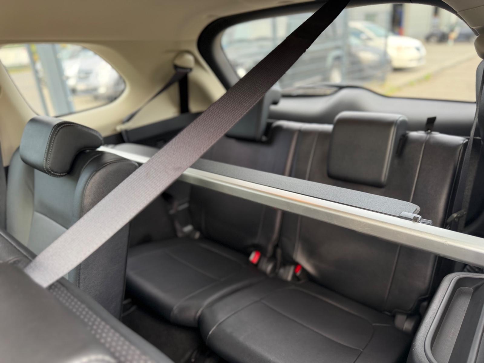 MITSUBISHI OUTLANDER - 2.2 - 150 CV  - 4WD - 7 PL - BVA