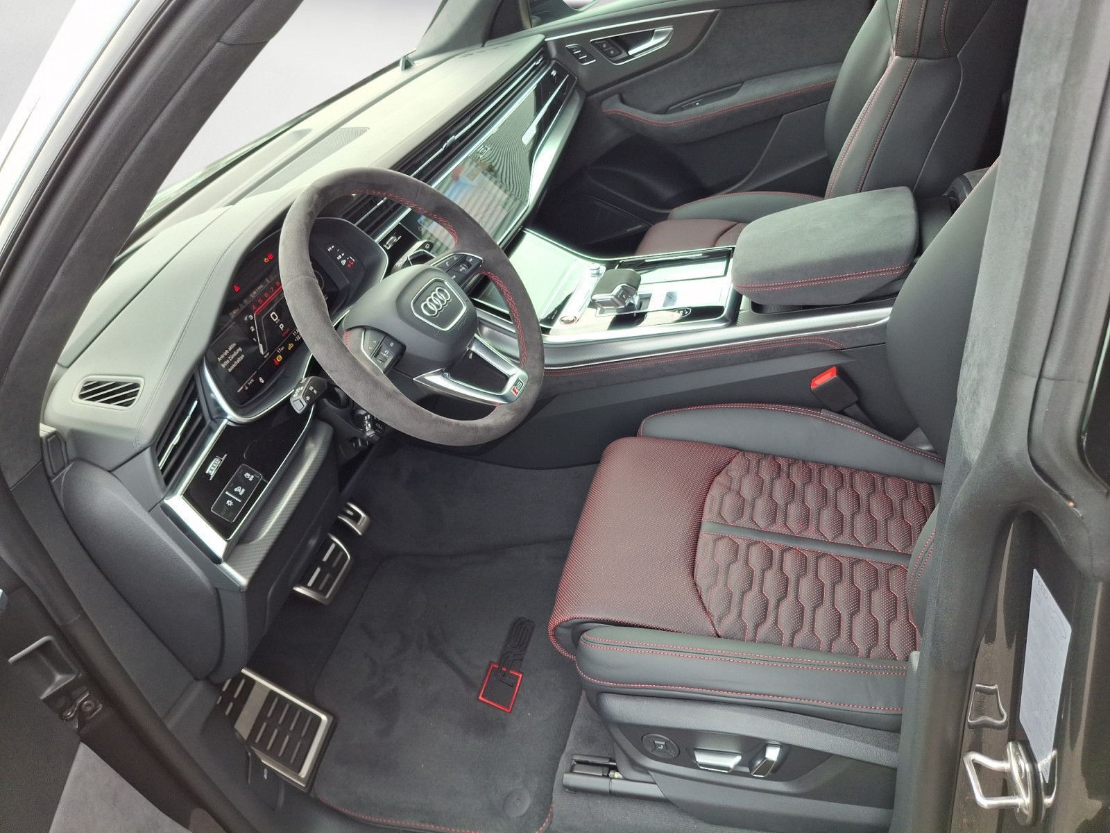 Audi RSQ8 - Bild 8