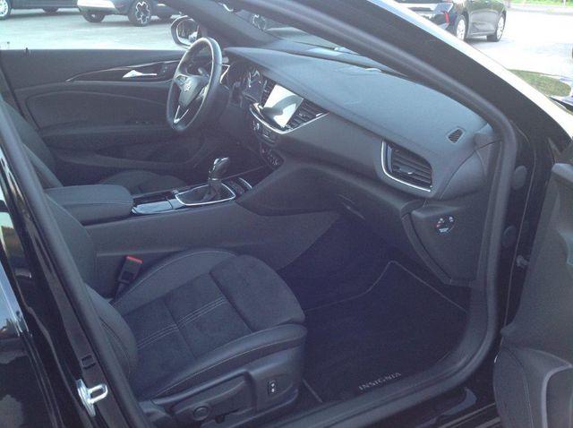 Opel INSIGNIA B Grand Sport 2.0 CDTi Ultimate LED NAV