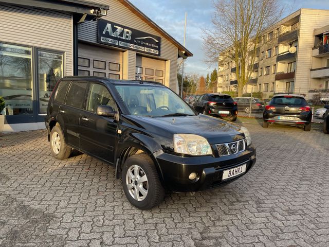 Nissan X-Trail Elegance 2.5 Automatik Leder/Navi