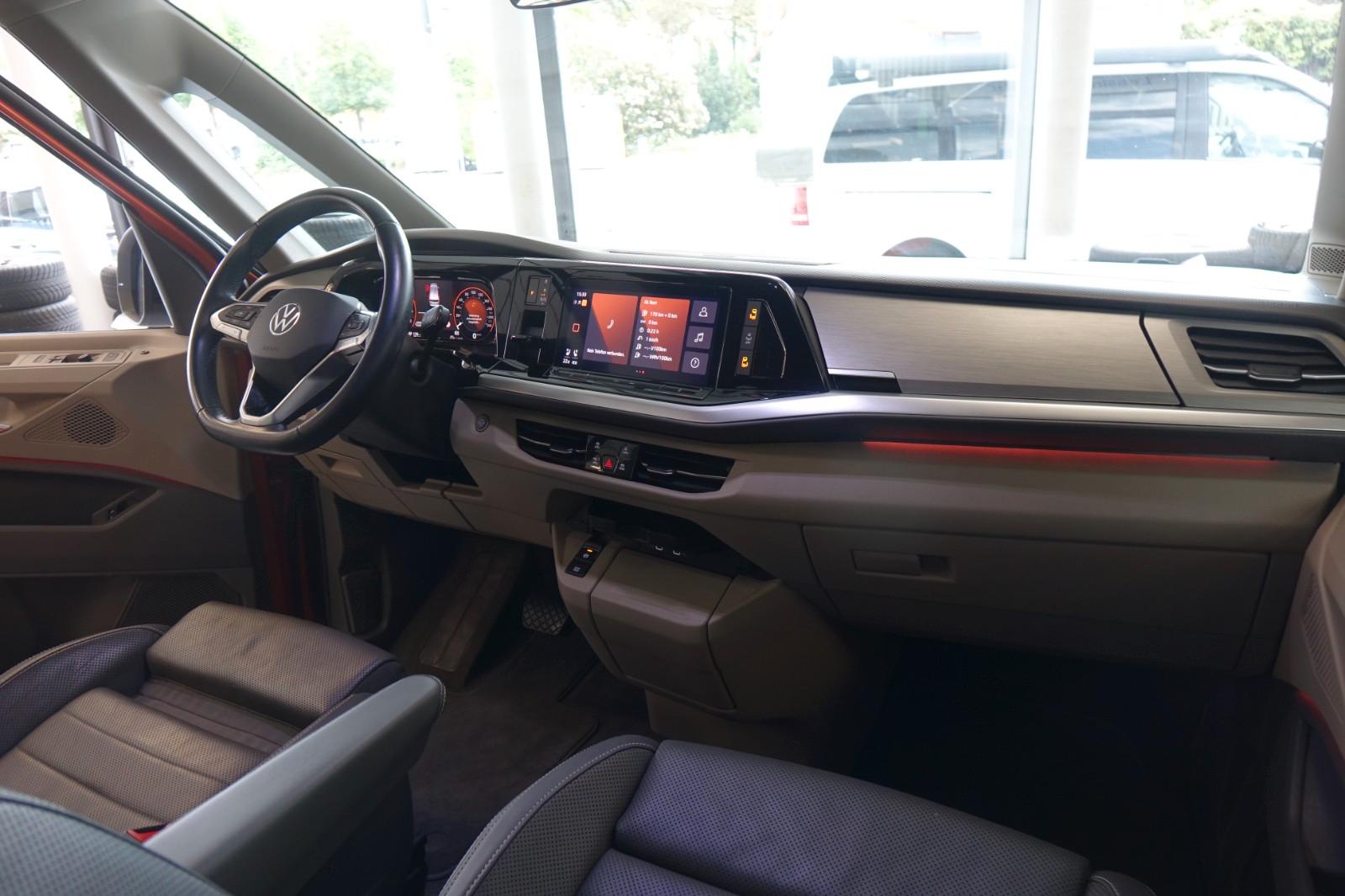 VOLKSWAGEN T7 MULTIVAN LIFE eHYBRID 150ch - PORTES ÉLECTRIQUES - CUIR - SIÈGES VENTILÉS ET MASSANTS - MATRIX LED - ACC