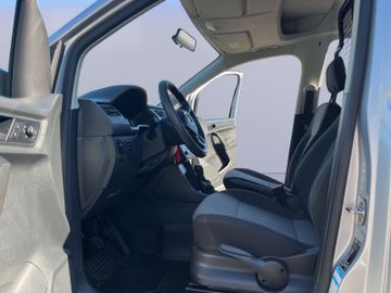 Volkswagen Caddy Maxi - 9
