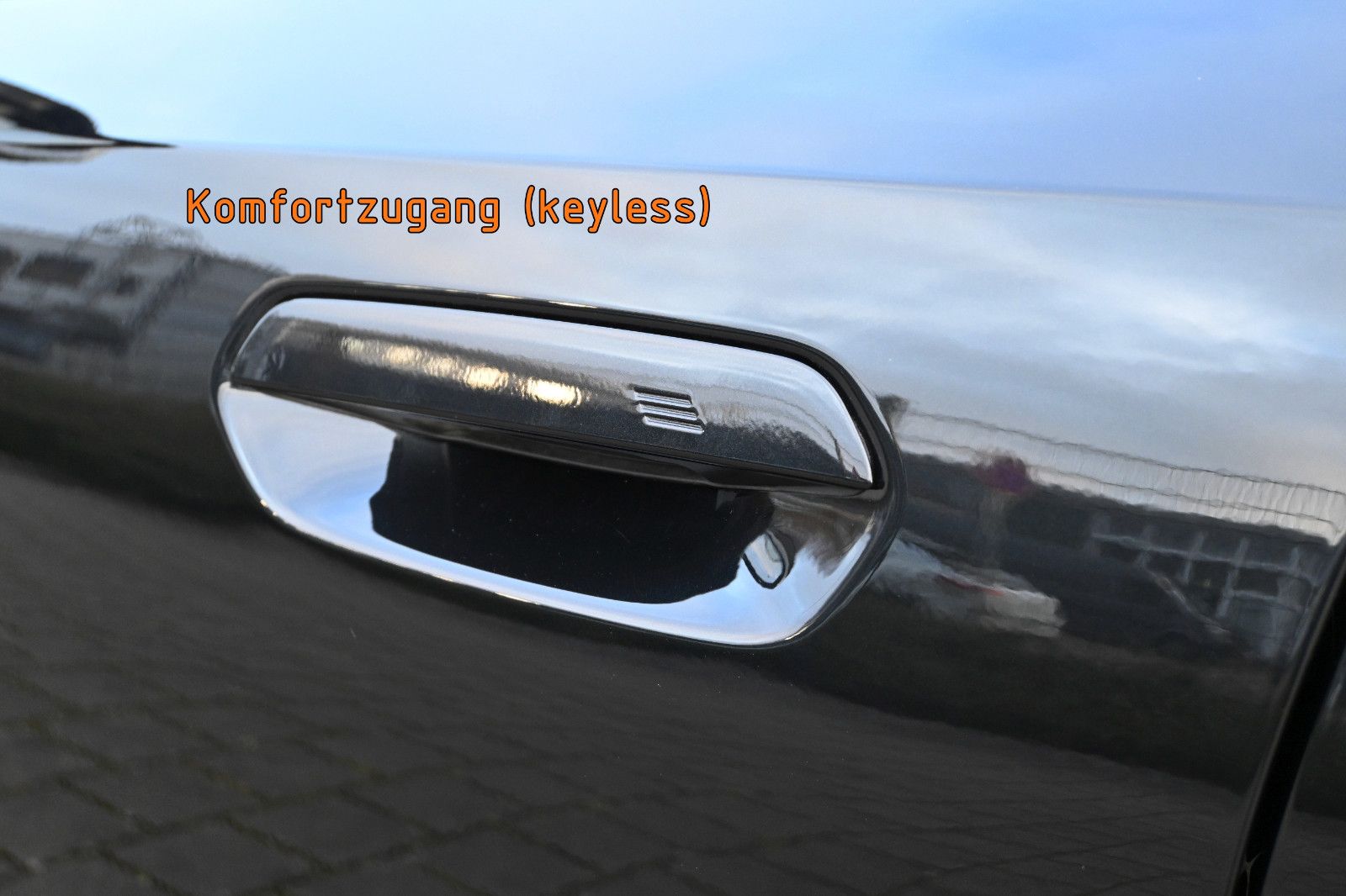 Fahrzeugabbildung BMW 520d °KOMFORTSITZE°PANO°SITZKLIMA°STANDHEIZ°360°