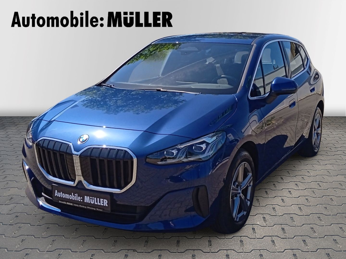 BMW 225 Active Tourer e xDrive Park-Assistent Navi D
