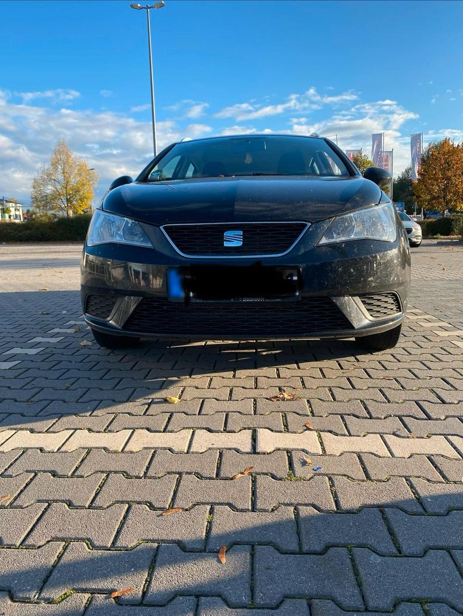 Seat Ibiza 2013 — rear view