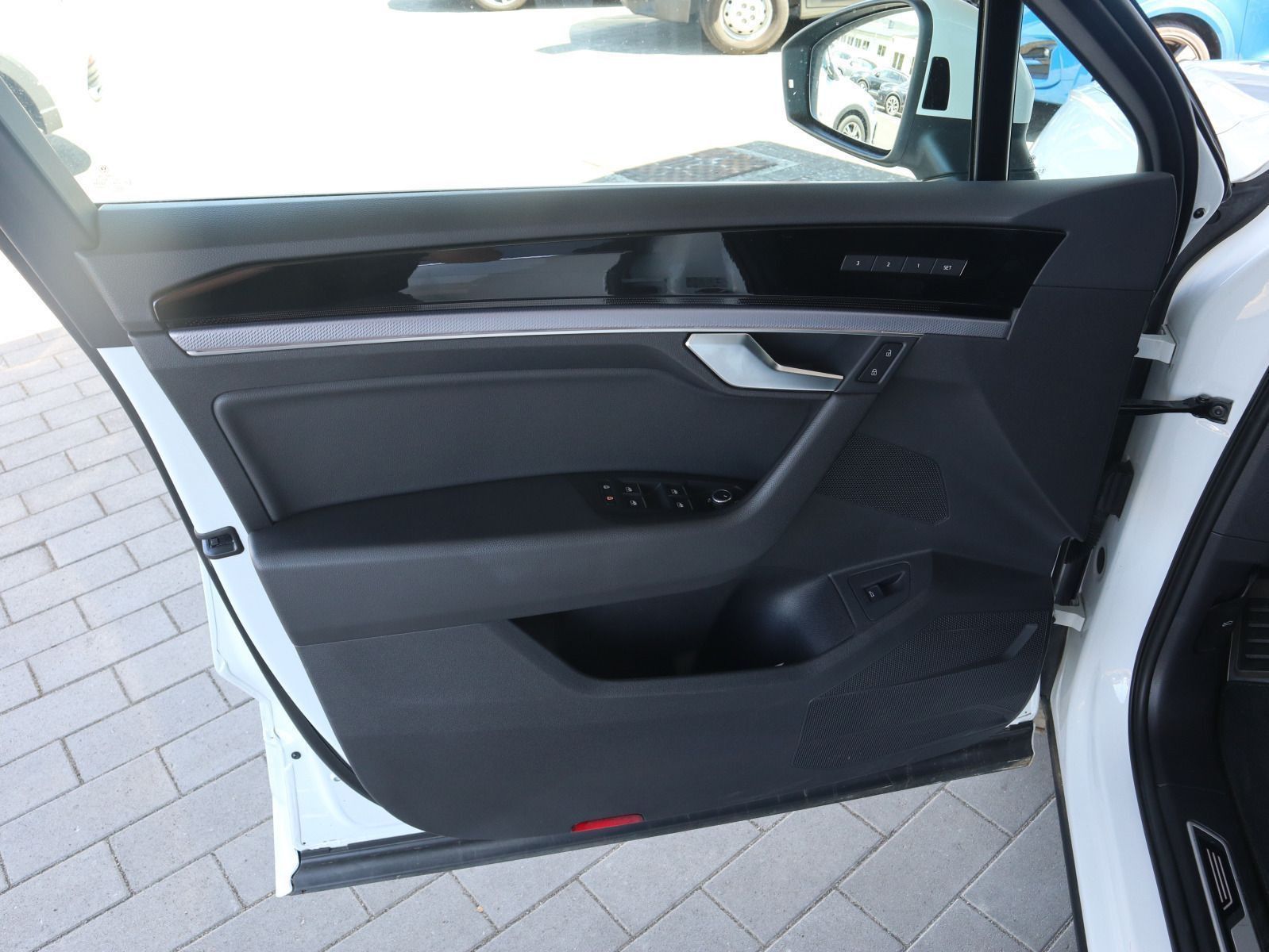 Volkswagen Touareg - Bild 9