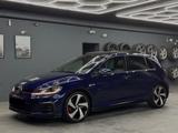 Volkswagen Golf 7 GTI Facelift Leder/Keyless/Pano/Garantie - Volkswagen Golf mit Benzin-Antrieb: Standheizung, Limousine, Automatik