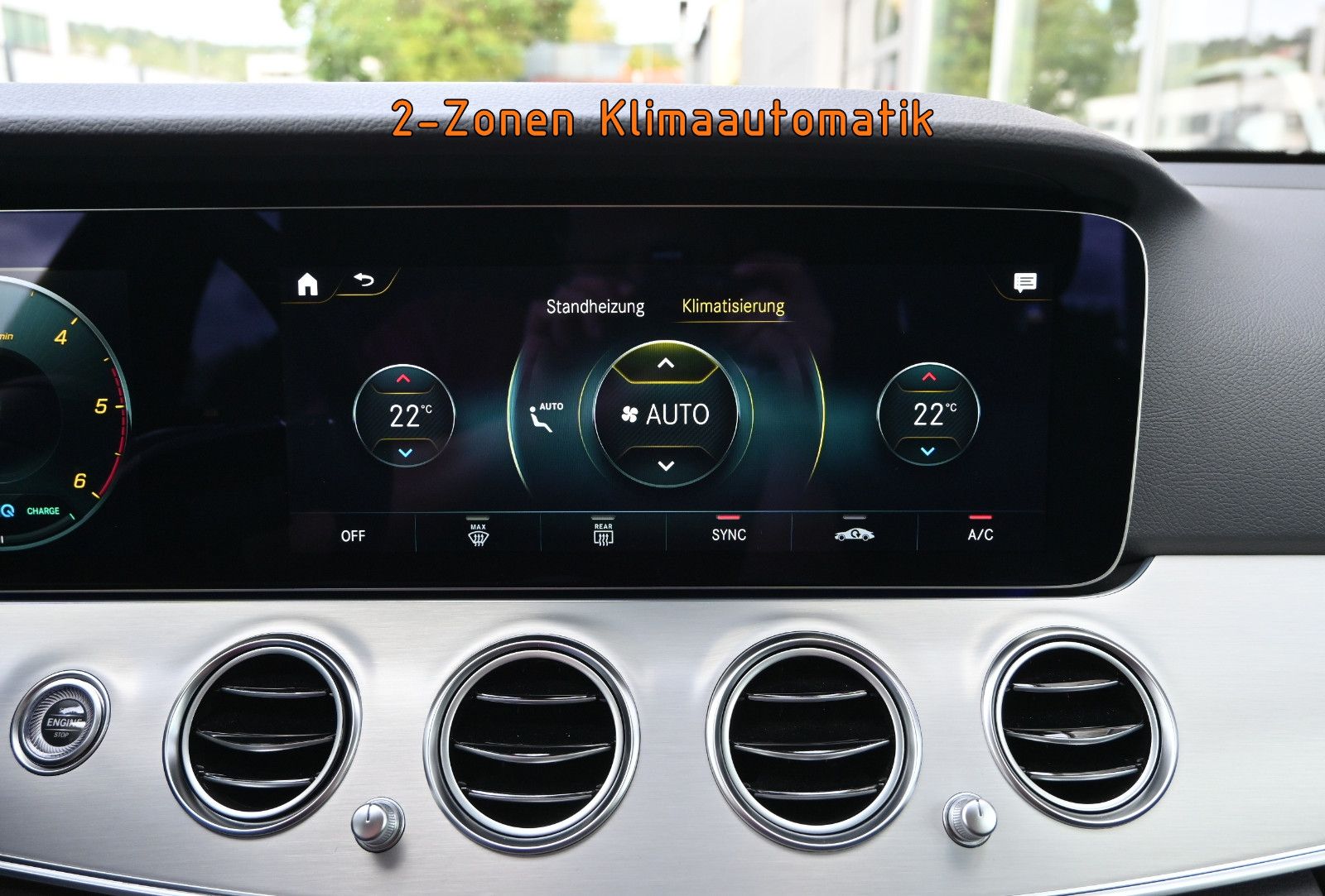 Fahrzeugabbildung Mercedes-Benz E 220 d T Avantg. °NIGHT°AHK°BURMESTER°STANDHEIZ
