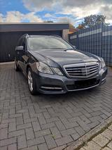 Mercedes-Benz E 250 CDI 4MATIC T BlueEFFICIENCY Autom. - - Mercedes-Benz E 250 in Bonn