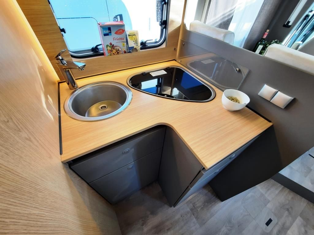 Fahrzeugabbildung LMC Tourer Lift H 730 G Sparen Sie 26.089,- €