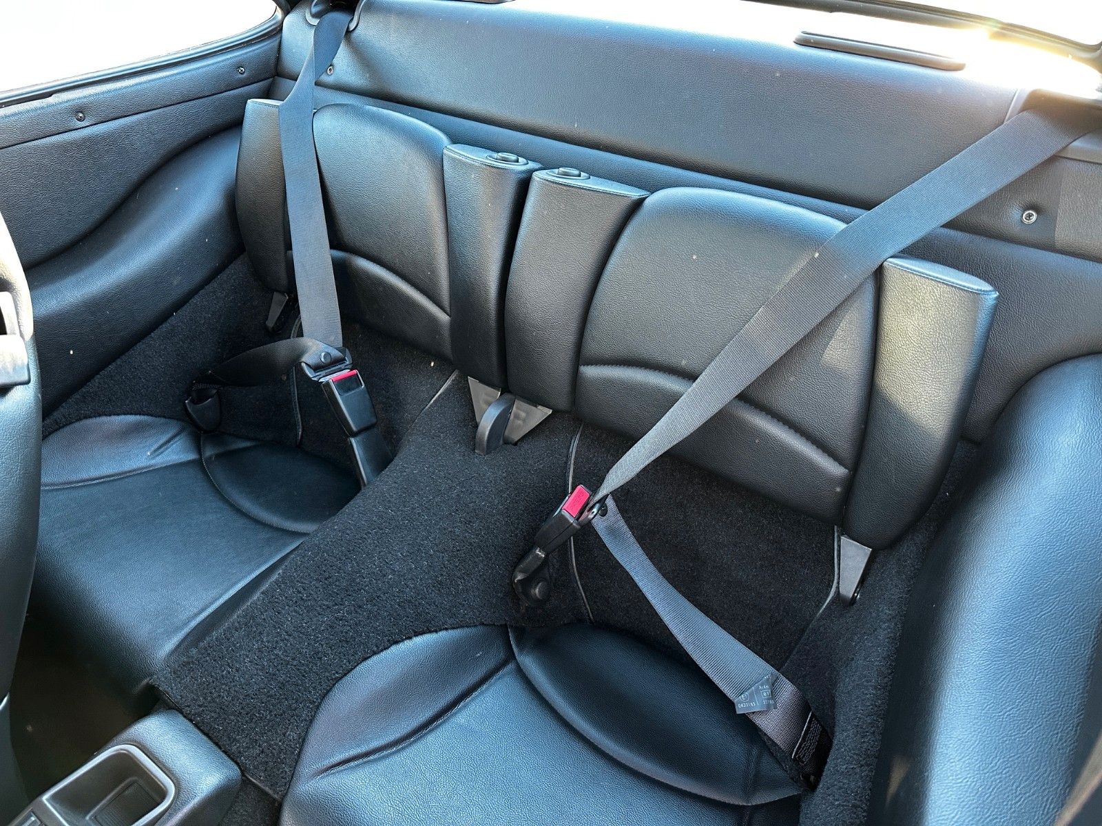 Fahrzeugabbildung Porsche Carrera 2
