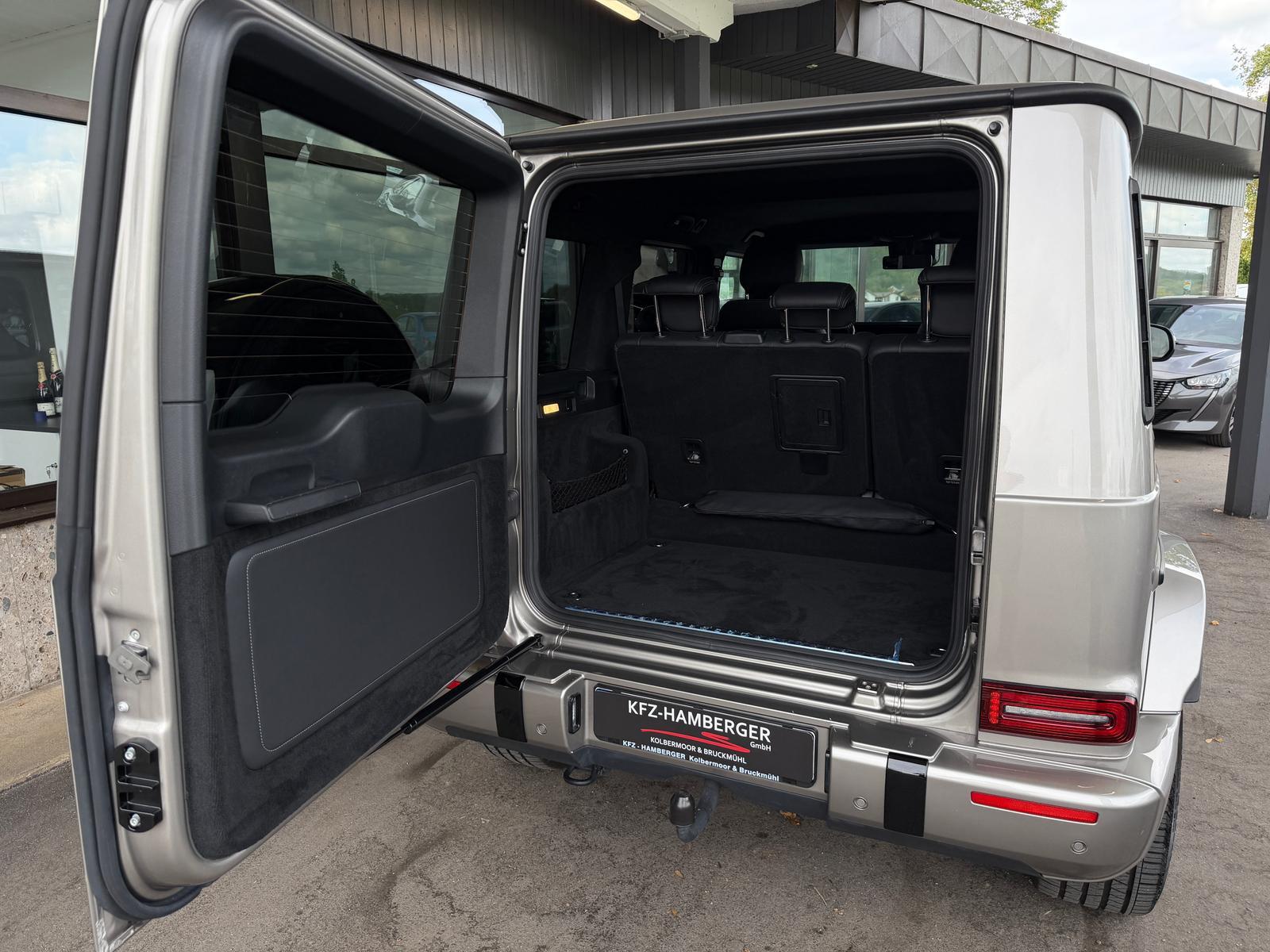Mercedes-Benz G 63 AMG MOJAVESILBER NAVI AHK ACC NIGHT-PAKET