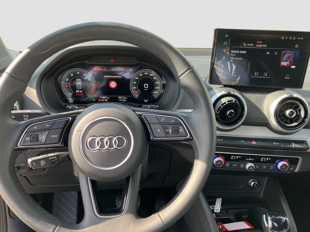 Fahrzeugabbildung Audi Q2 35 1.5 TFSI S line *MATRIX-LED*KAMERA*ACC*