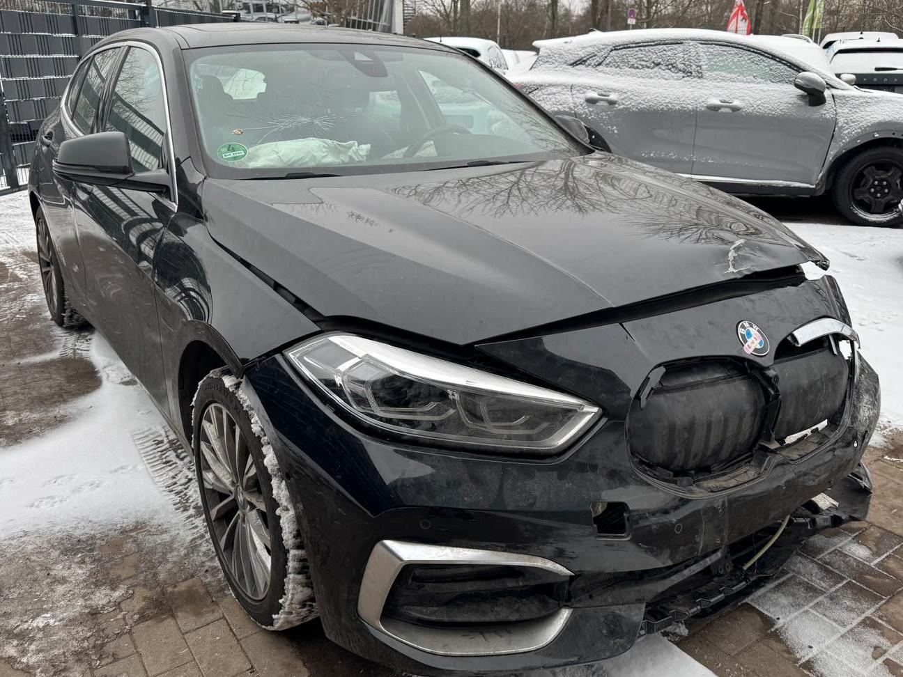 BMW 118 1 Limousine 118 i Luxury Line