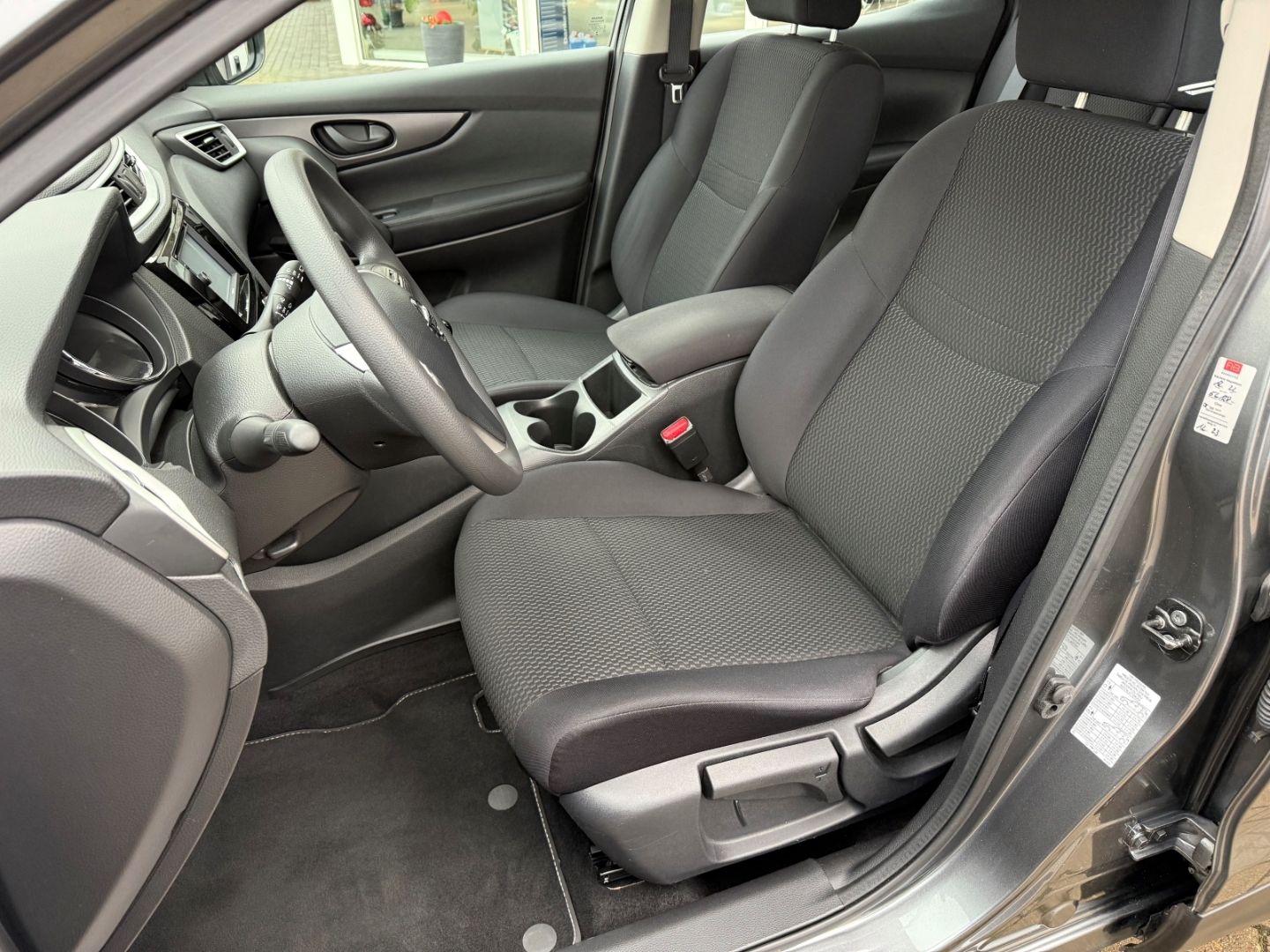 NISSAN Qashqai Visia Spurhalteass. Verkehrszeichenerk. - Image 11